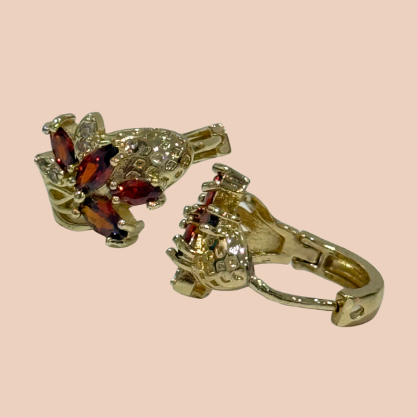 ARETES DORADOS