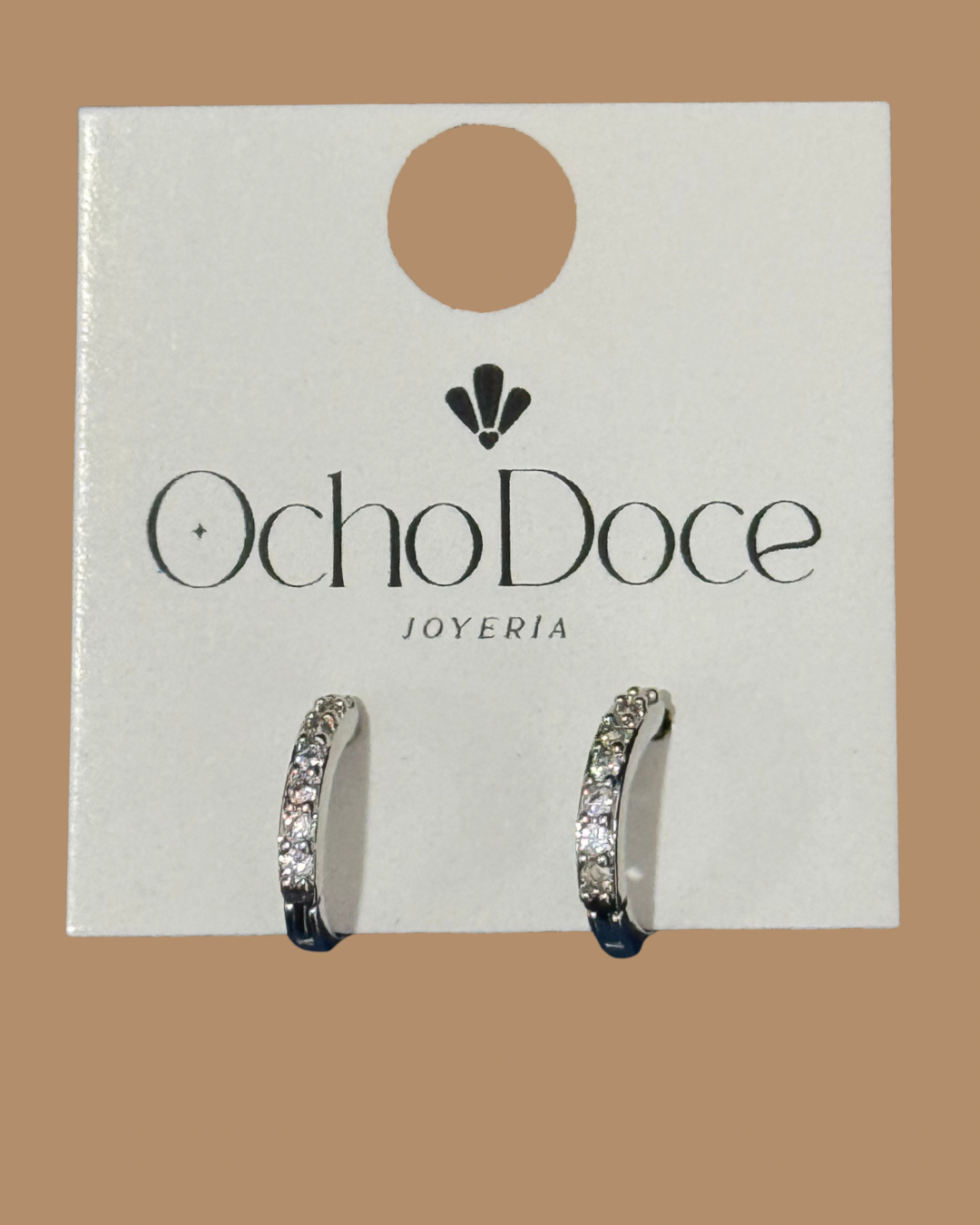 OCHO DOCE