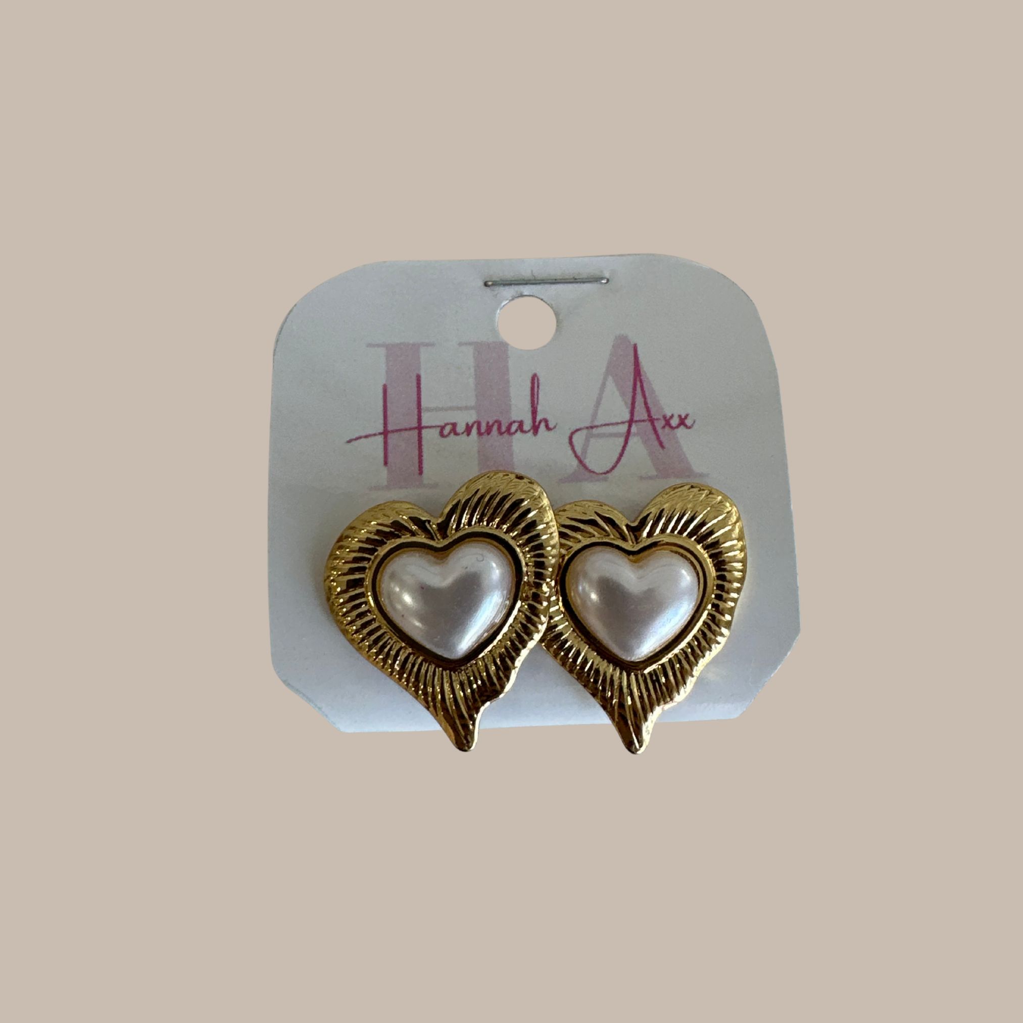 ARETES CORAZON DORADOS