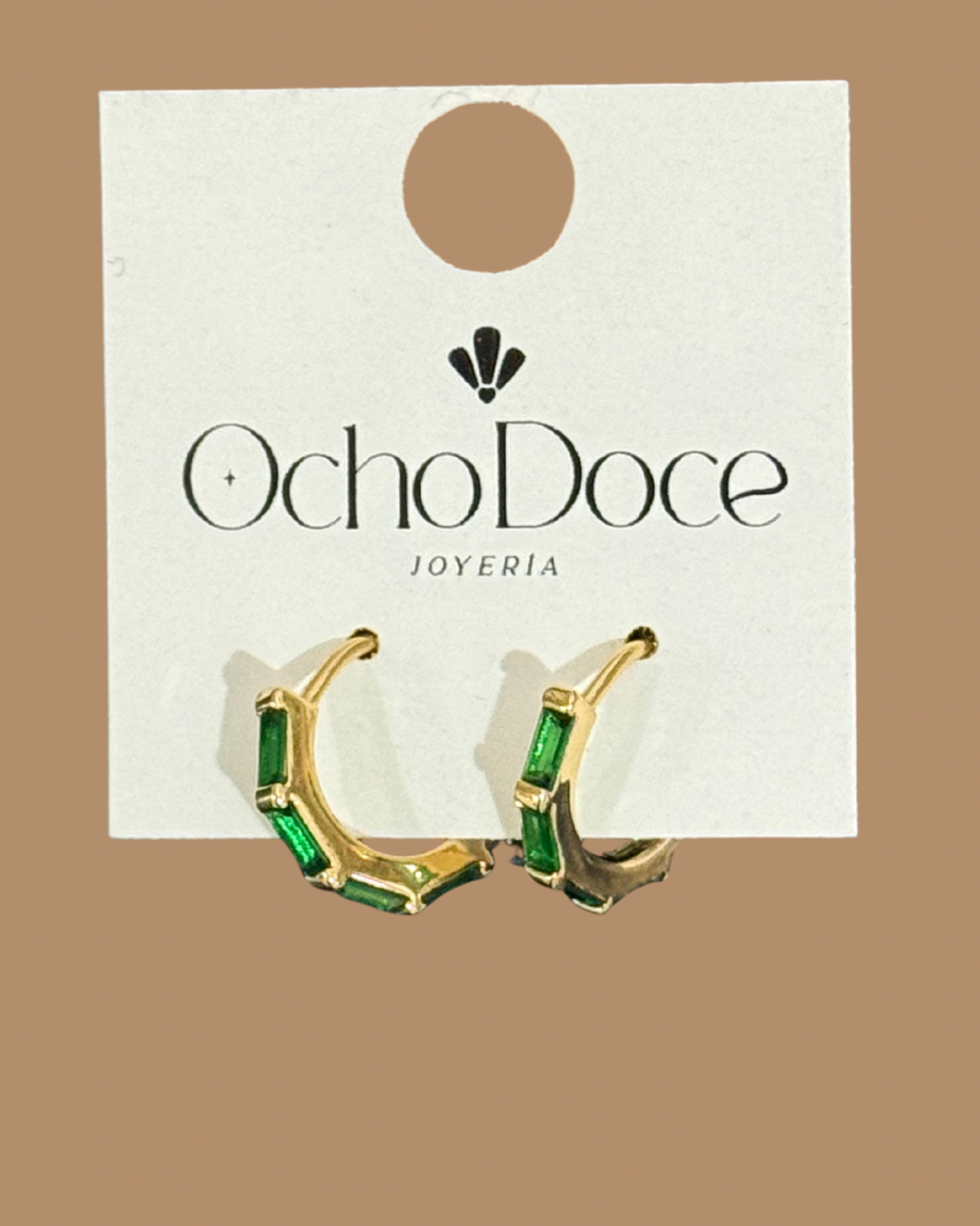 OCHO DOCE