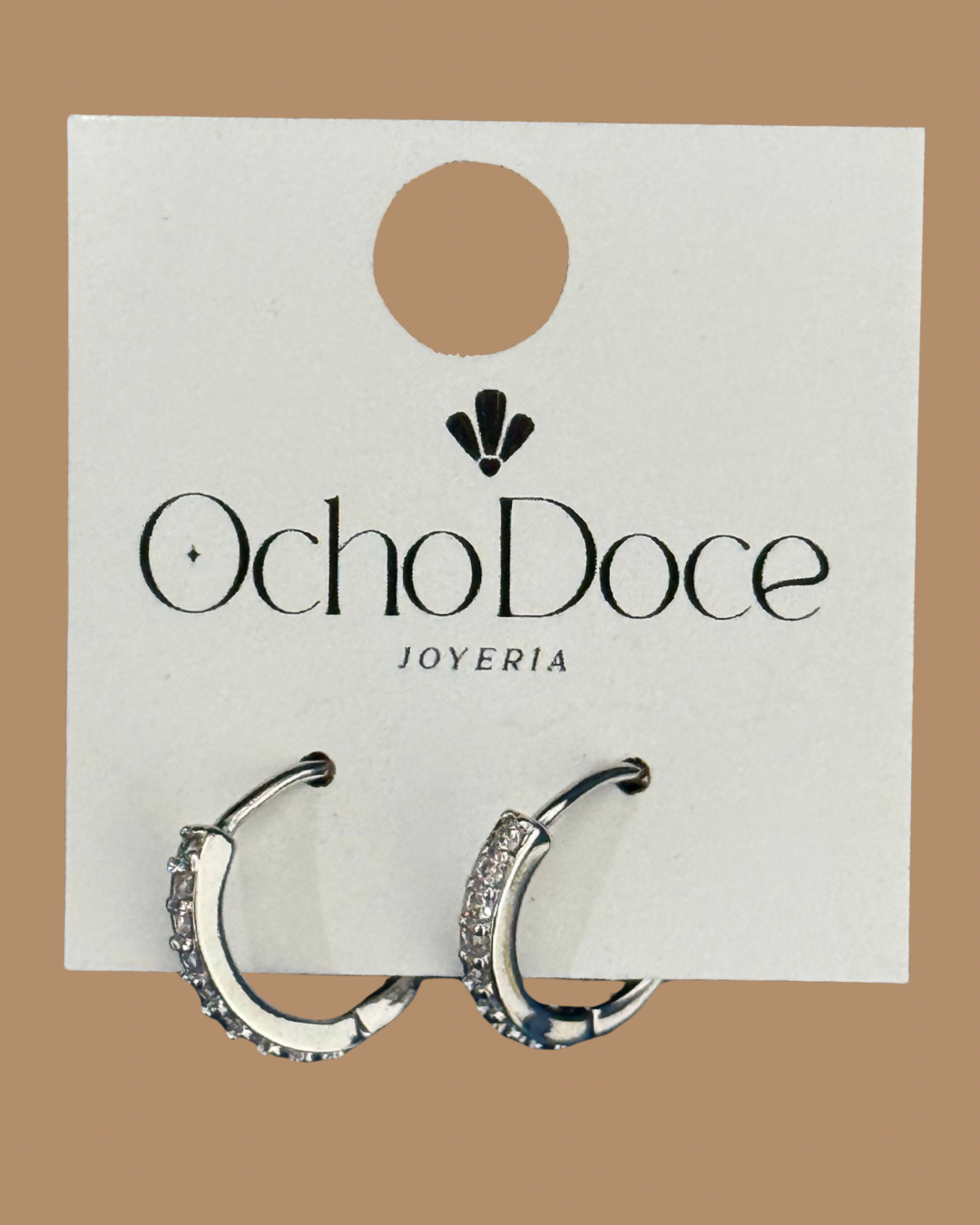 OCHO DOCE