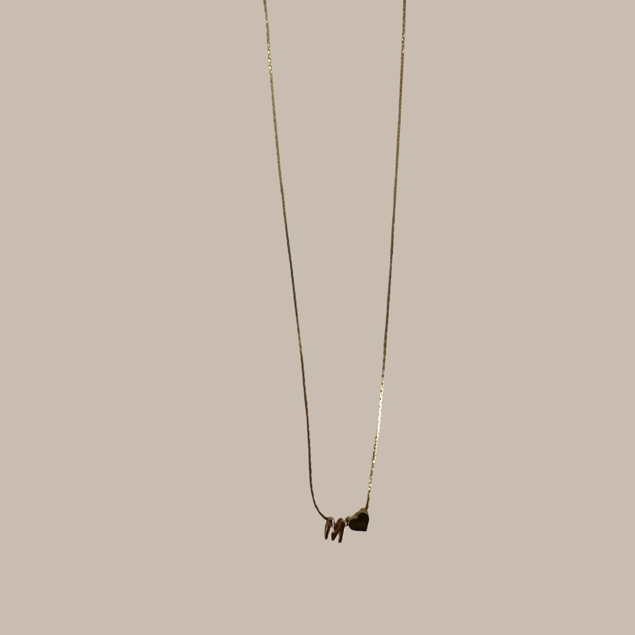 COLLAR INICIAL &#180;&#180;M&#180;&#180;