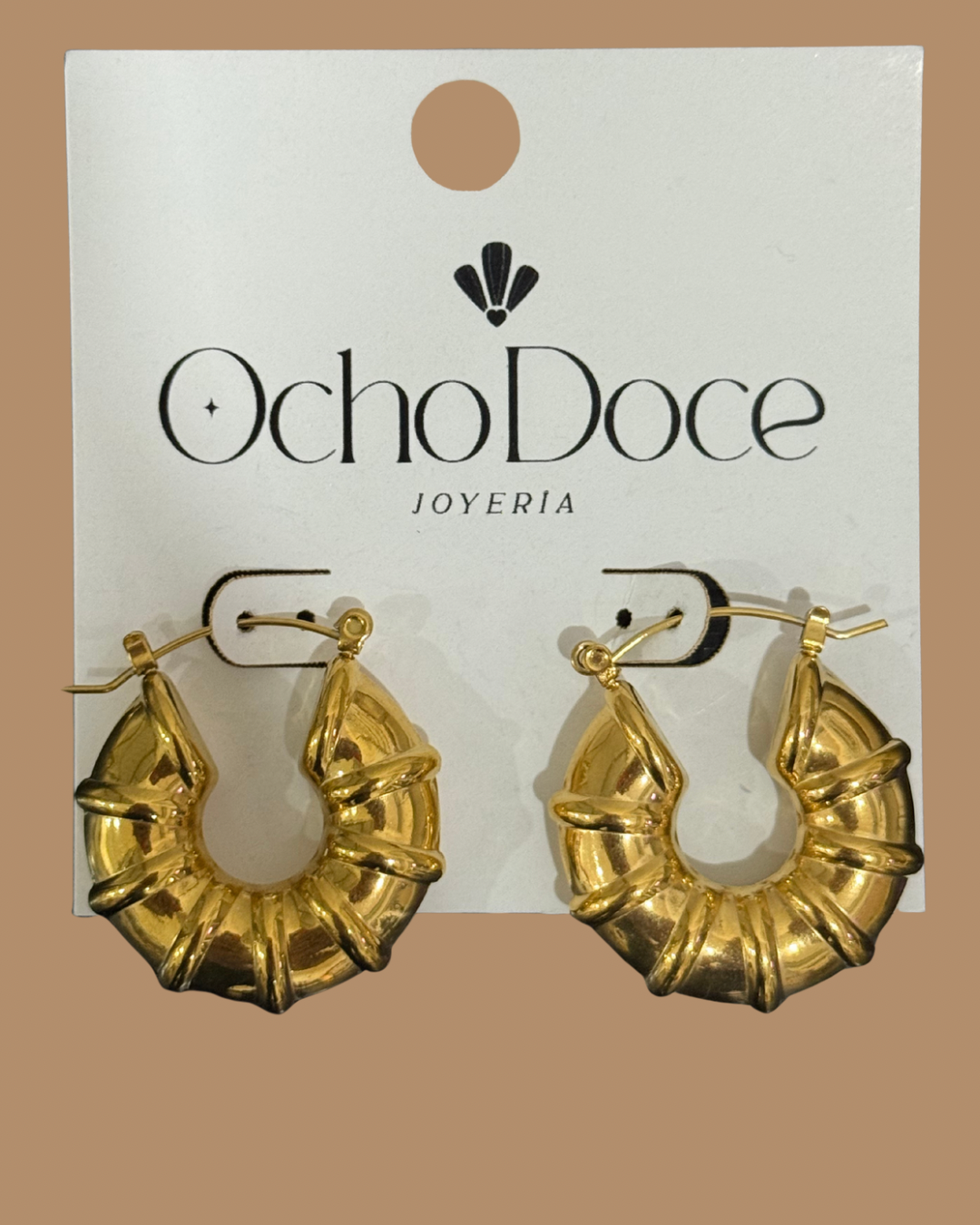 OCHO DOCE