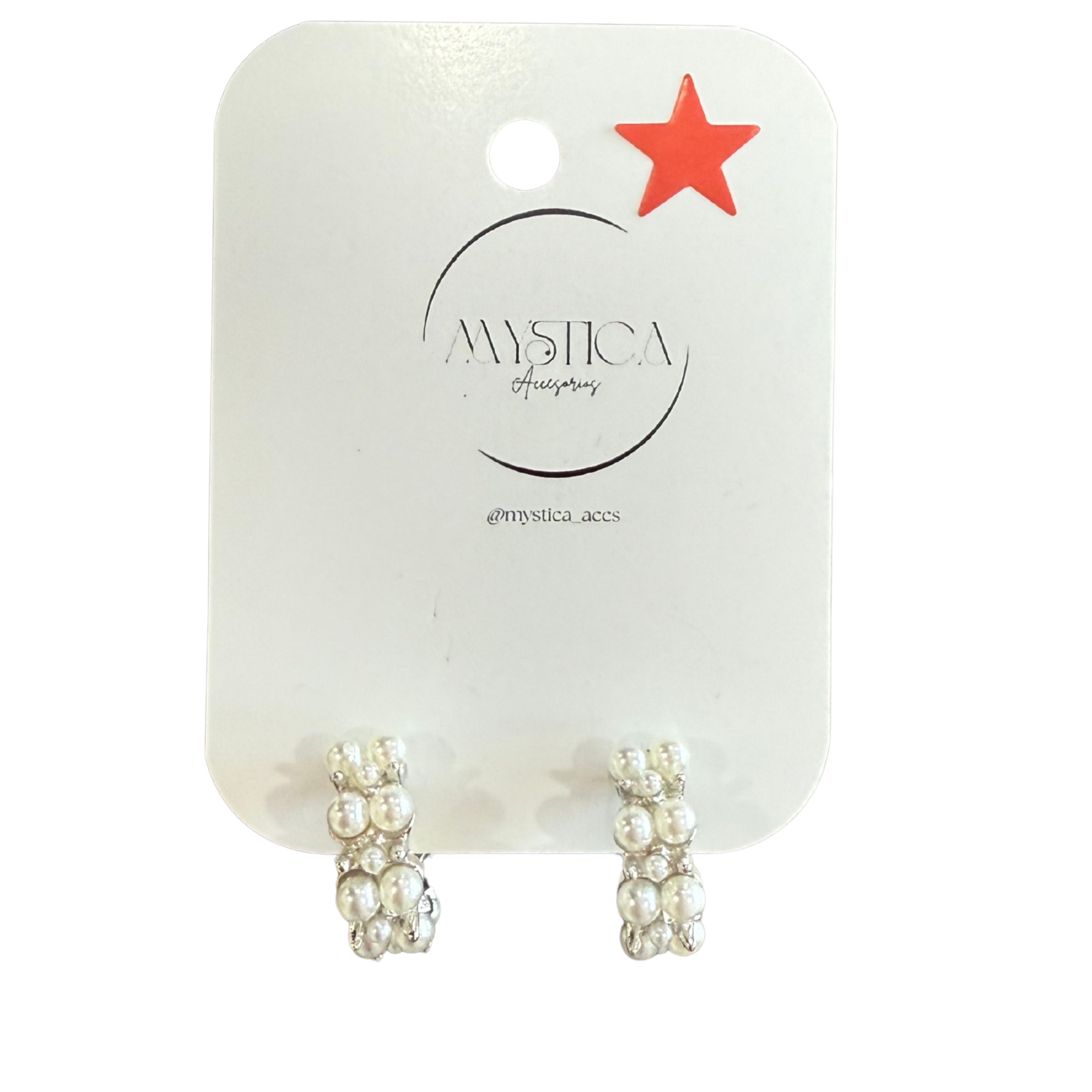 ARETES PLATEADOS CON PERLAS
