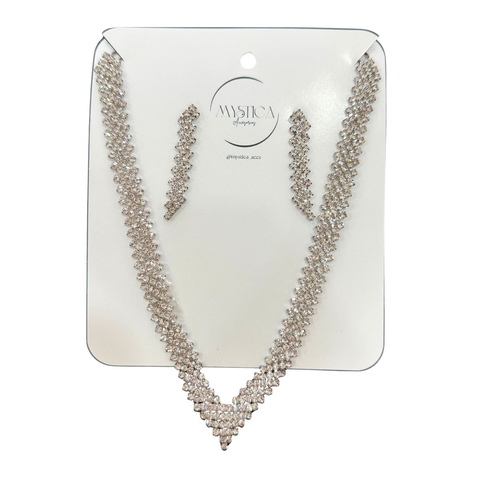 SET COLLAR Y ARETES PLATEADOS