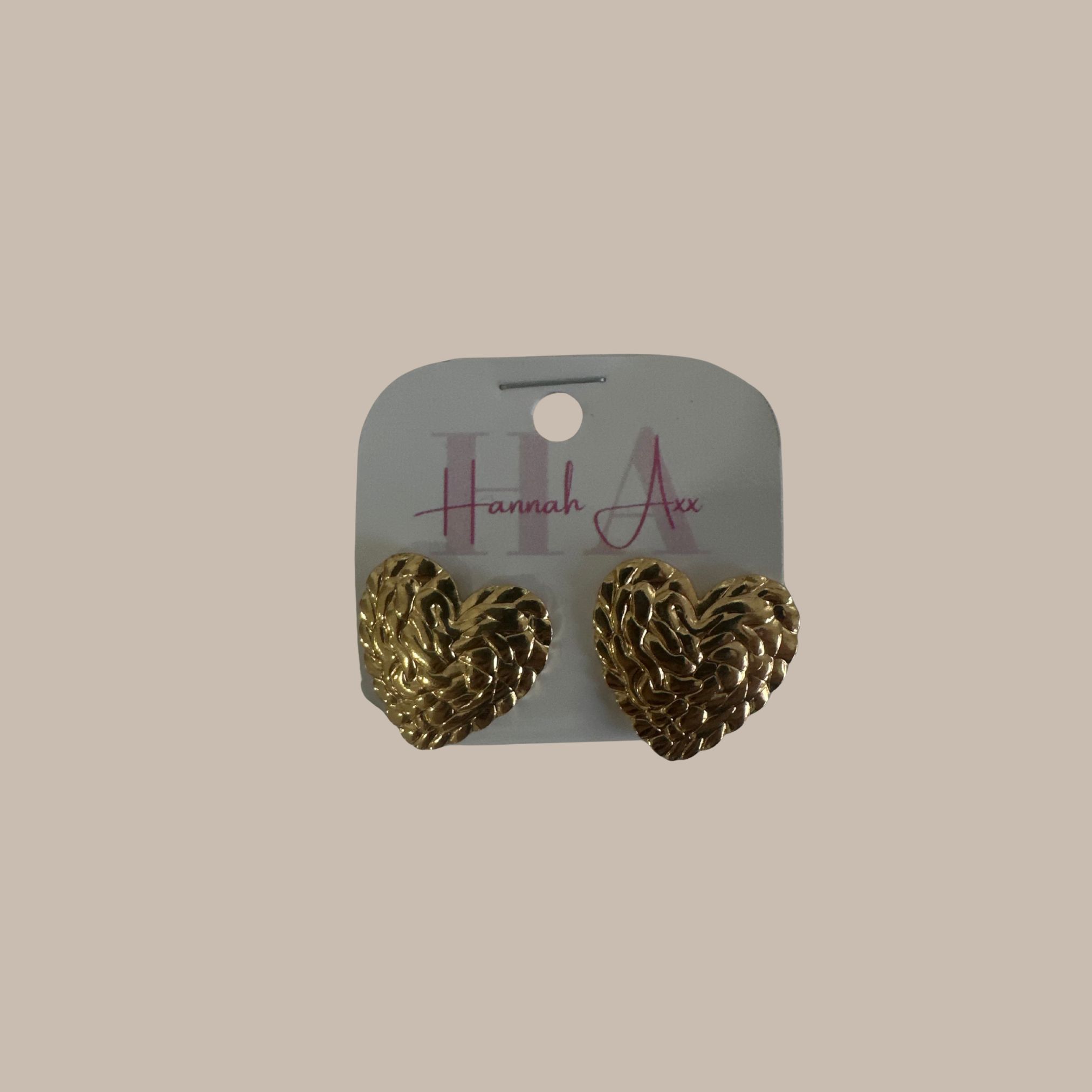 ARETES CORAZON DORADO