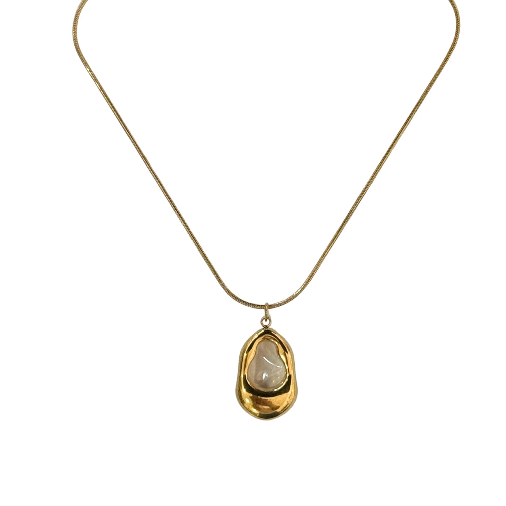 COLLAR DORADO