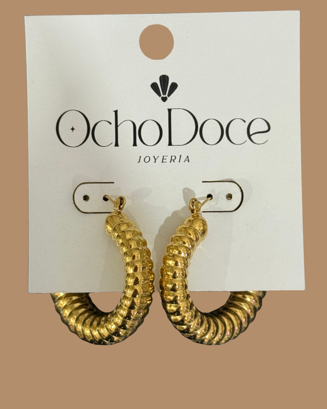 OCHO DOCE