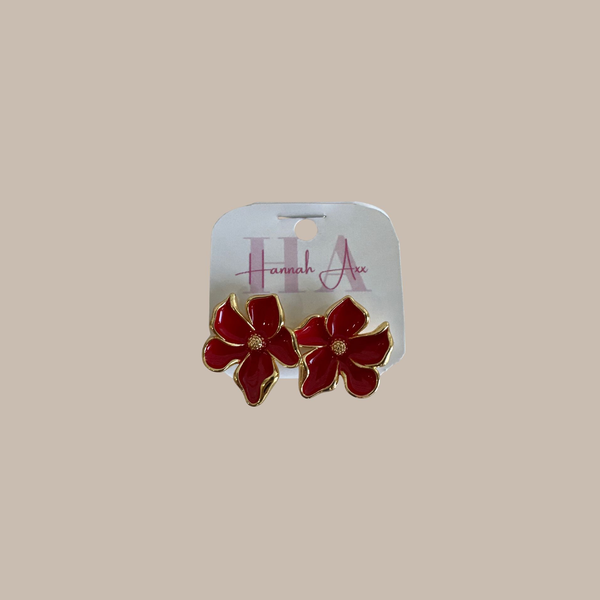 ARETES DORADOS FLOR ROJA