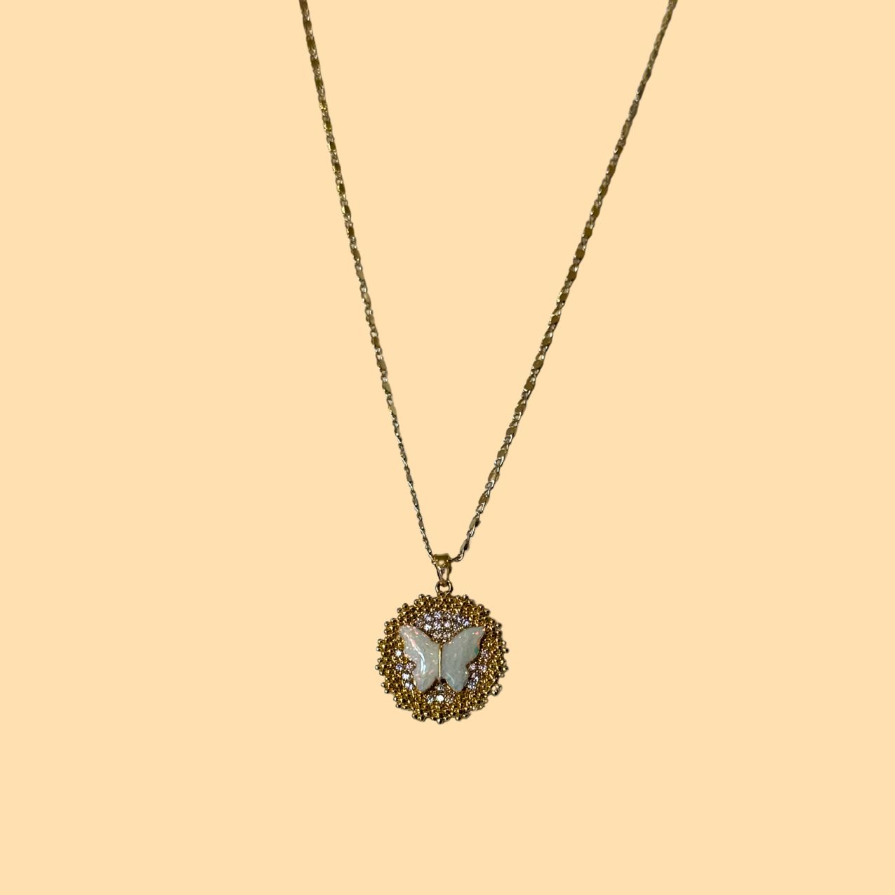 COLLAR MARIPOSA DORADO