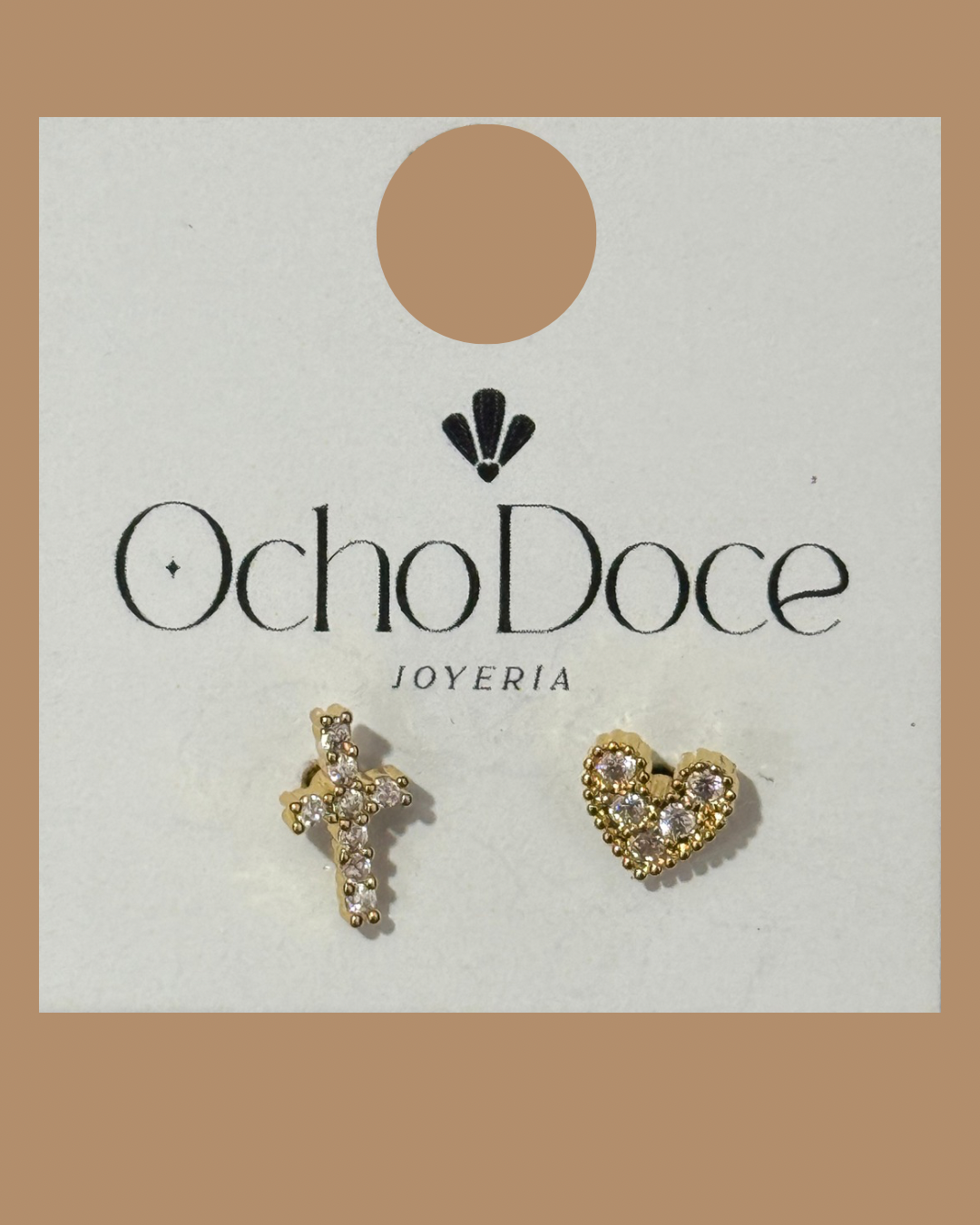 OCHO DOCE
