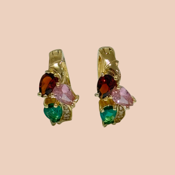 ARETES DORADOS CON PIEDRAS