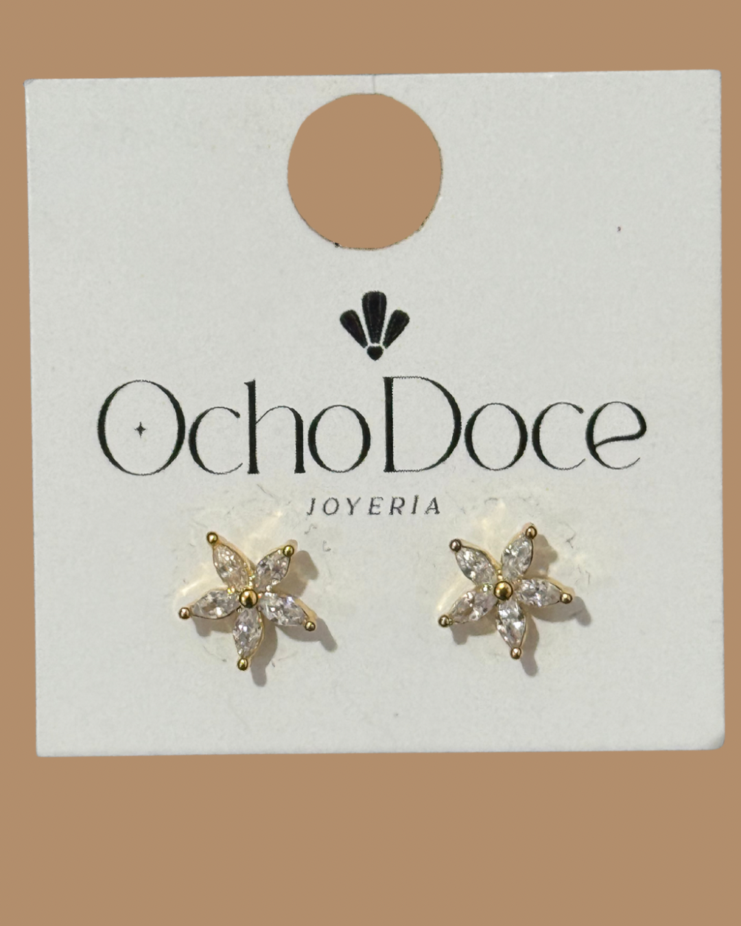 OCHO DOCE
